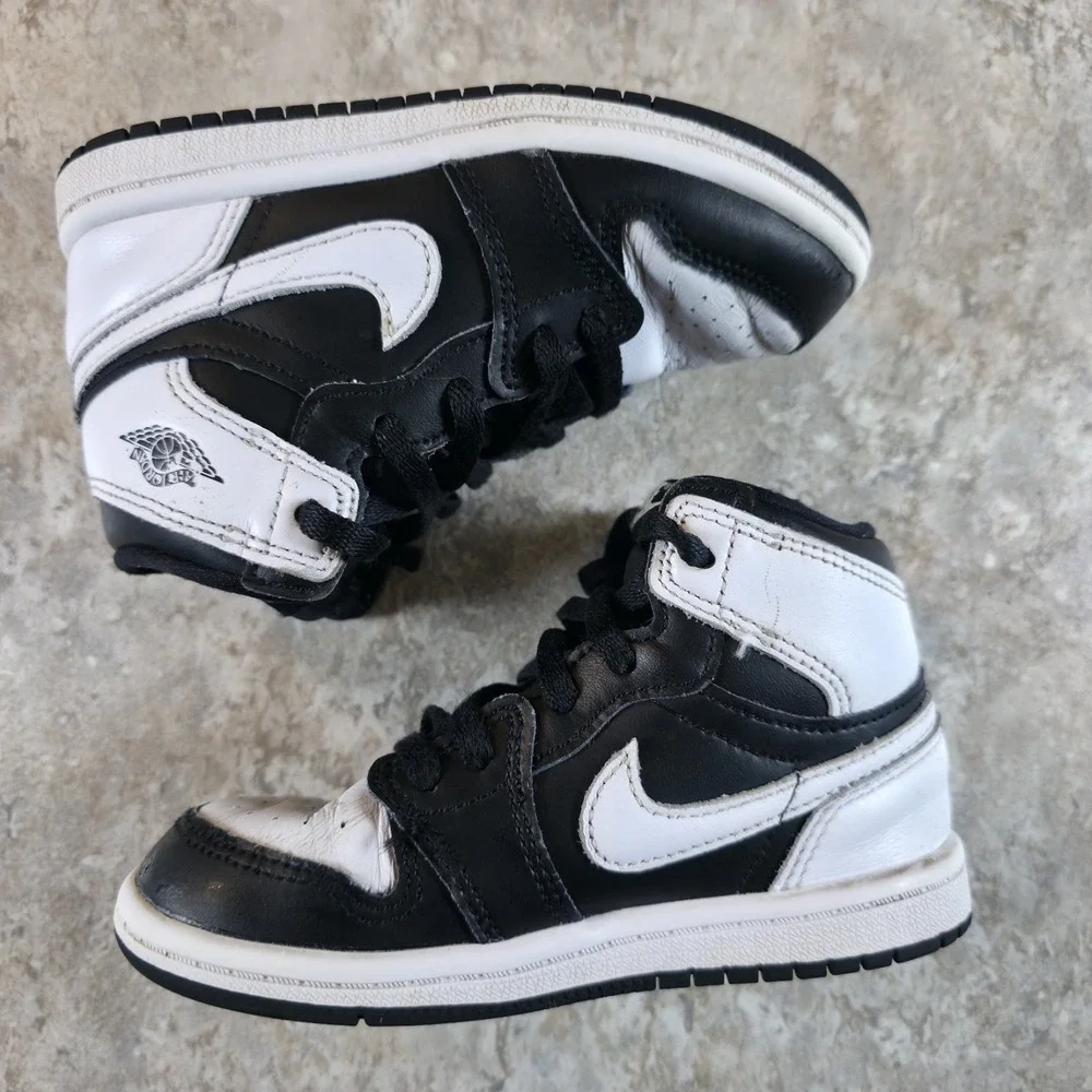 Toddler's Jordan 1 Retro‎ High OG Black/White-White (FD1413 010) Size 9 C